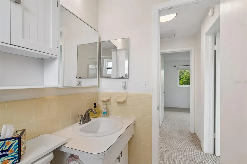 14142 90th Avenue Seminole FL 33776