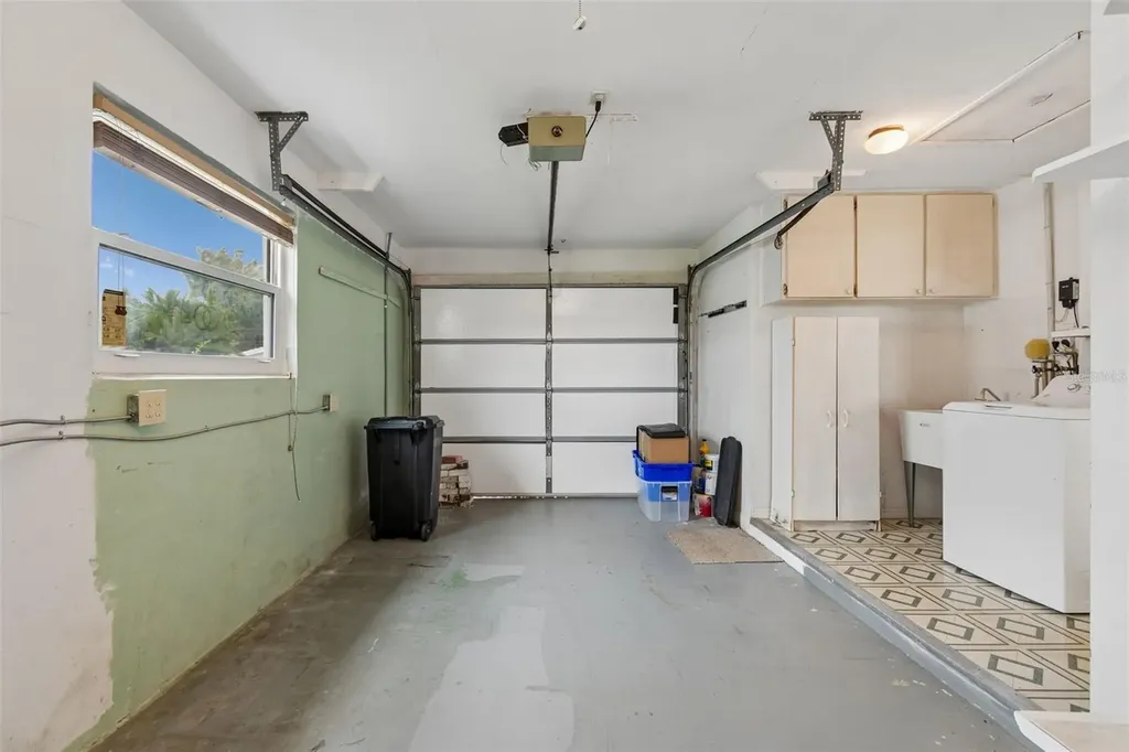 14142 90th Avenue Seminole FL 33776