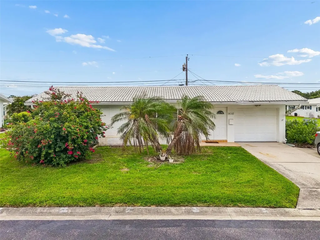14142 90th Avenue Seminole FL 33776