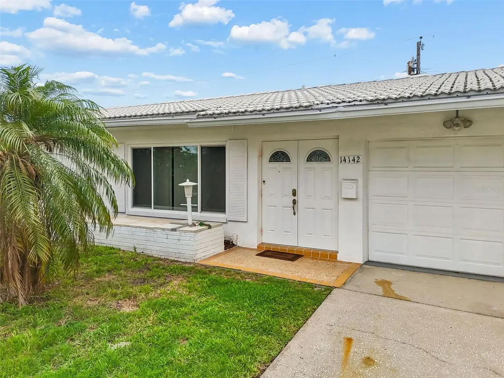 14142 90th Avenue Seminole FL 33776