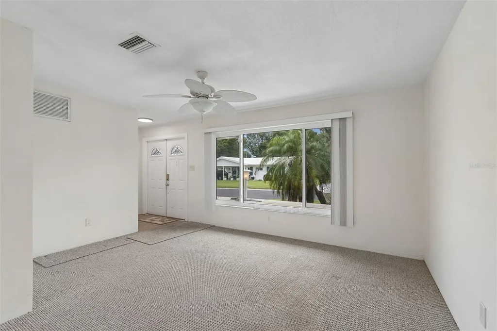 14142 90th Avenue Seminole FL 33776