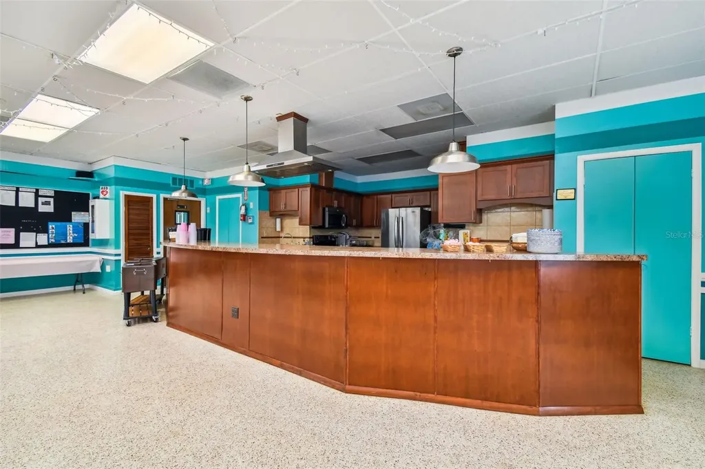 14142 90th Avenue Seminole FL 33776