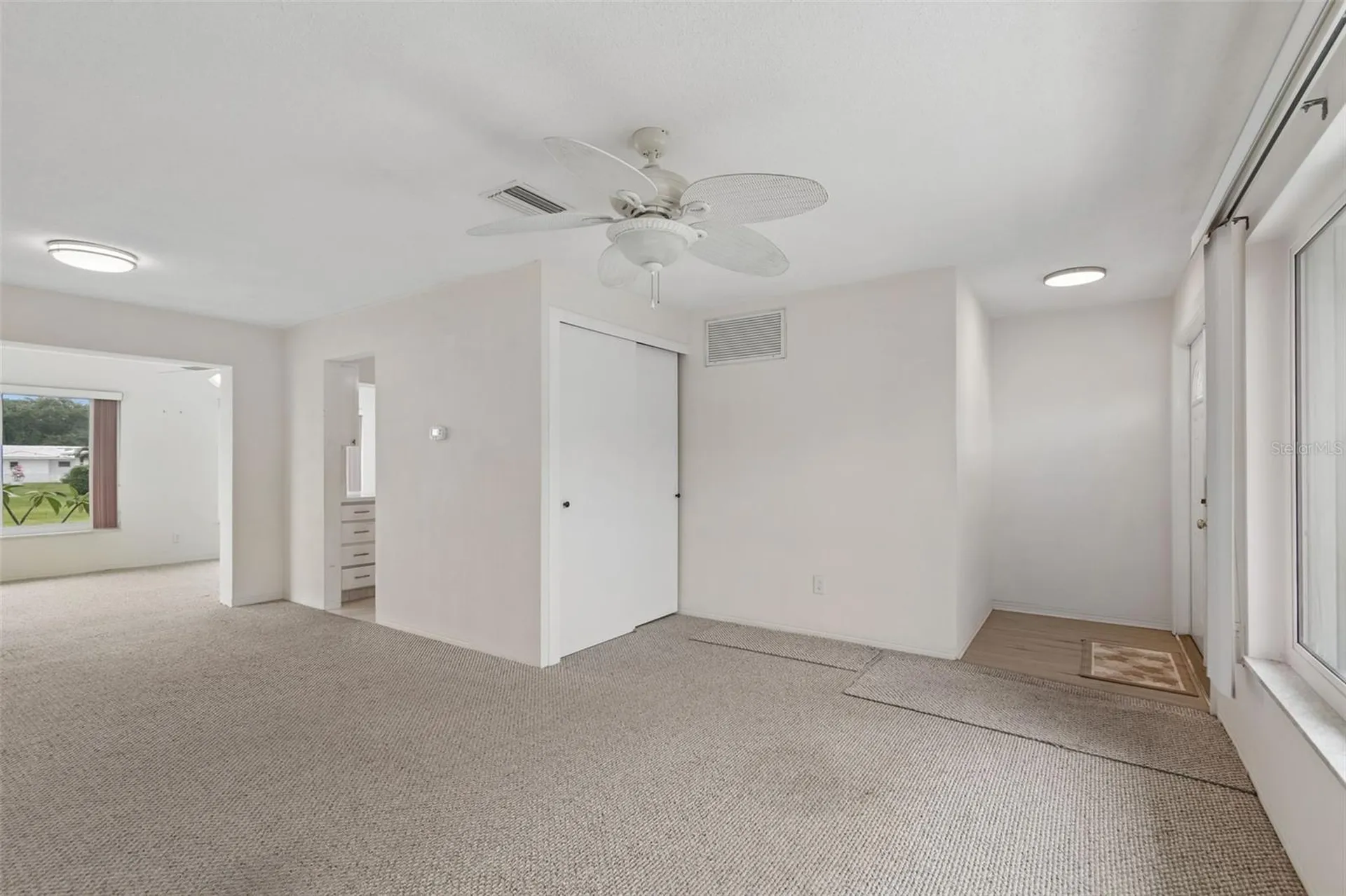 14142 90th Avenue Seminole FL 33776