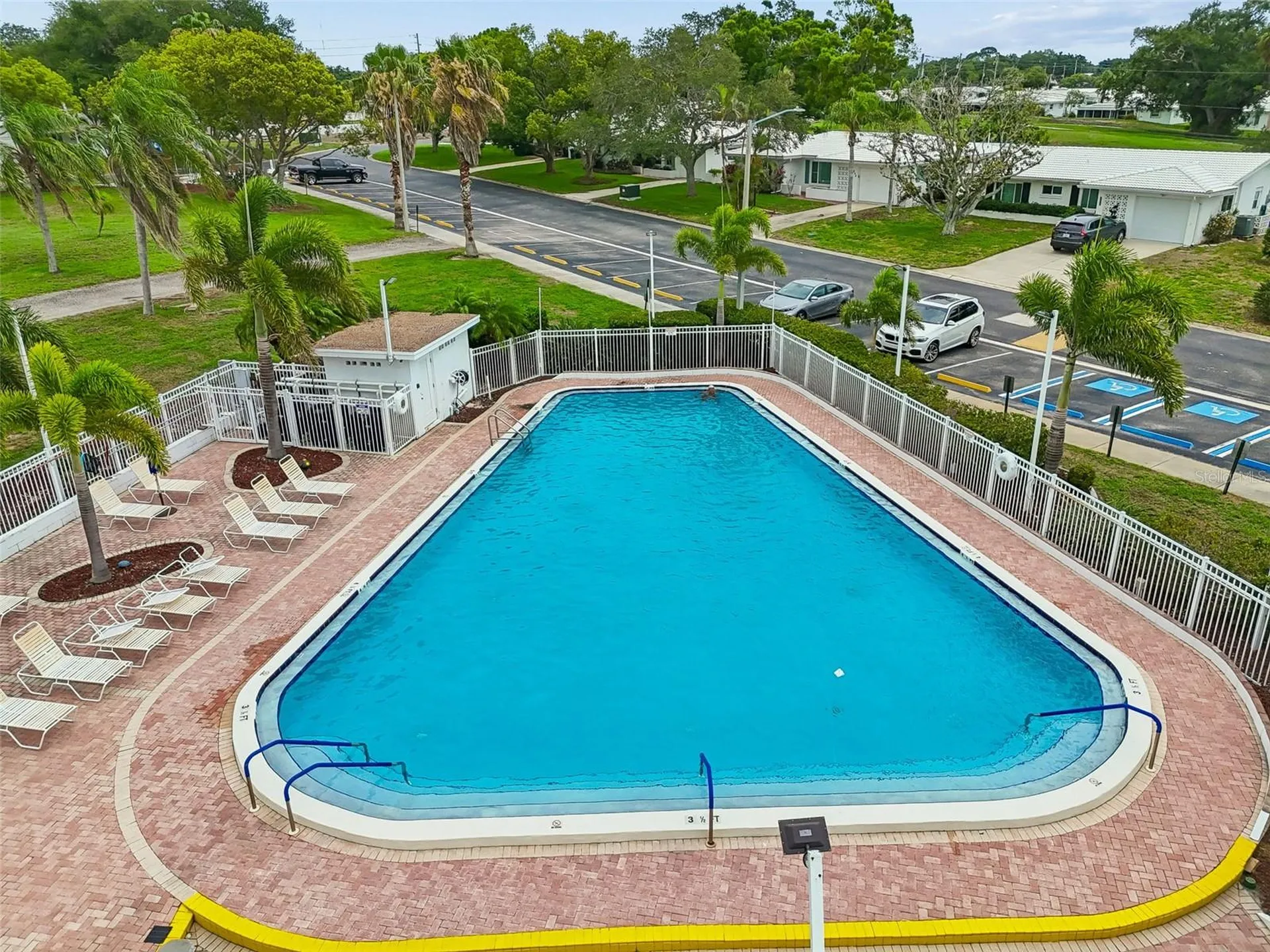 14142 90th Avenue Seminole FL 33776