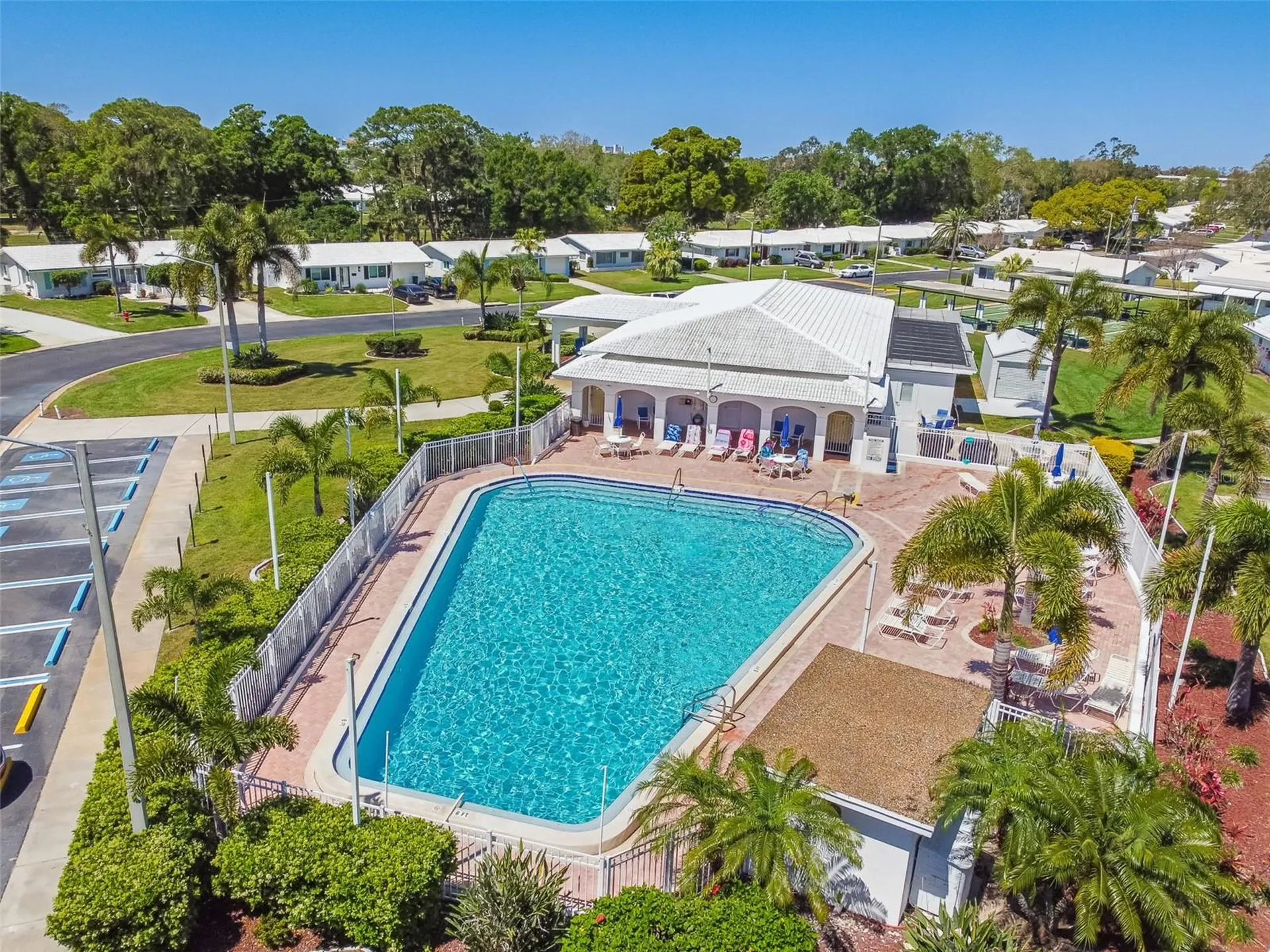 14142 90th Avenue Seminole FL 33776