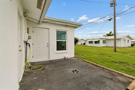 14142 90th Avenue Seminole FL 33776
