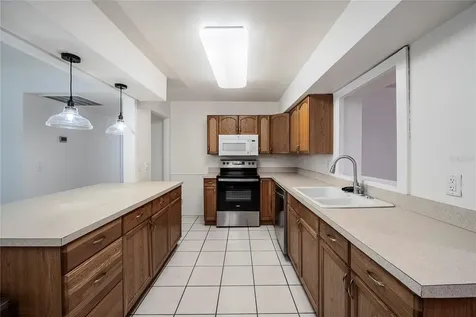 325 W Stanford Street Bartow FL 33830