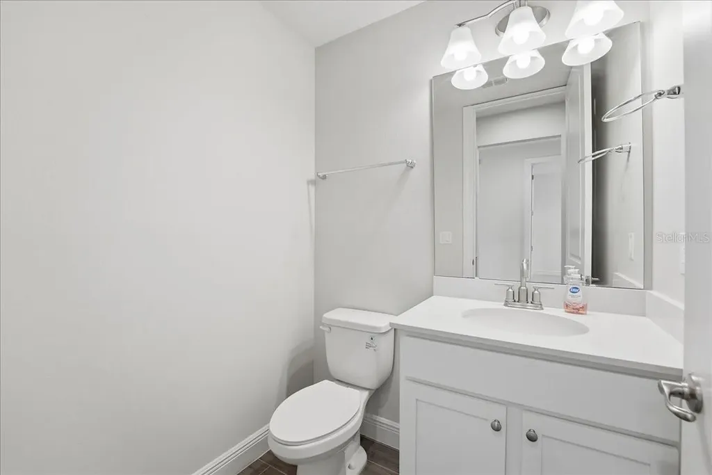 819 Lowood Court Orlando FL 32825