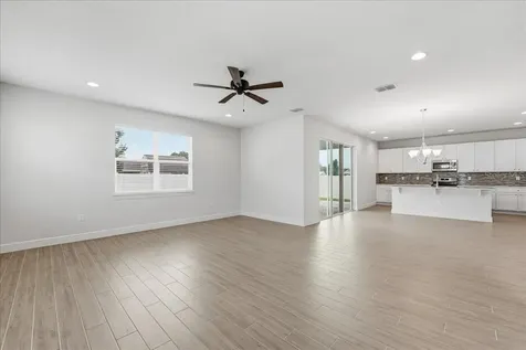819 Lowood Court Orlando FL 32825