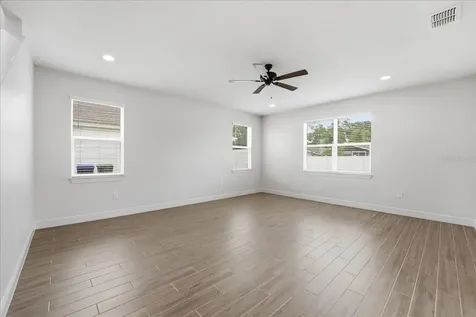 819 Lowood Court Orlando FL 32825