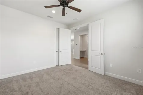 819 Lowood Court Orlando FL 32825