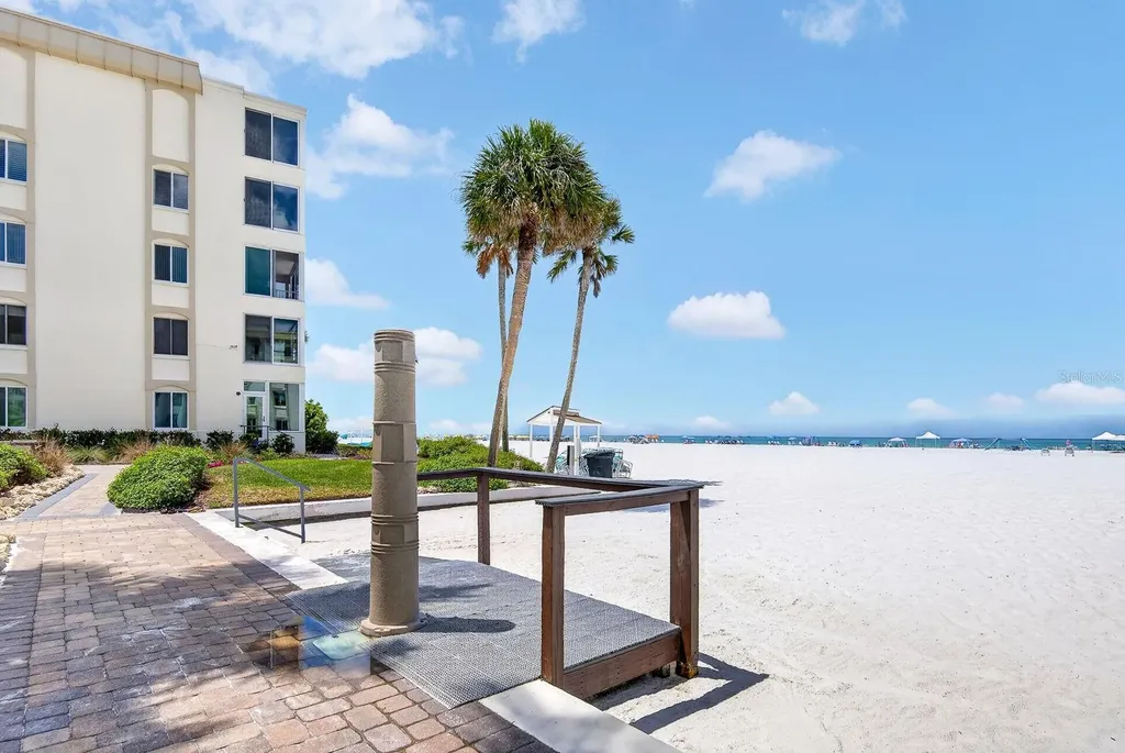 Sarasota FL 34242