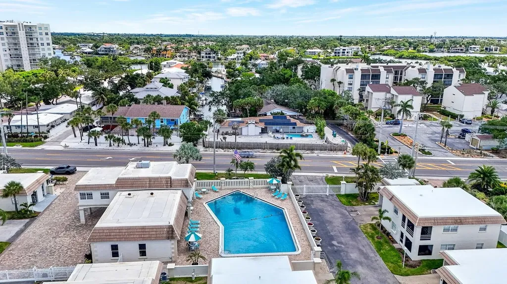 Sarasota FL 34242