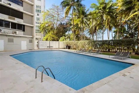 Calle Taft Cond. Playa Grande San Juan PR 00911