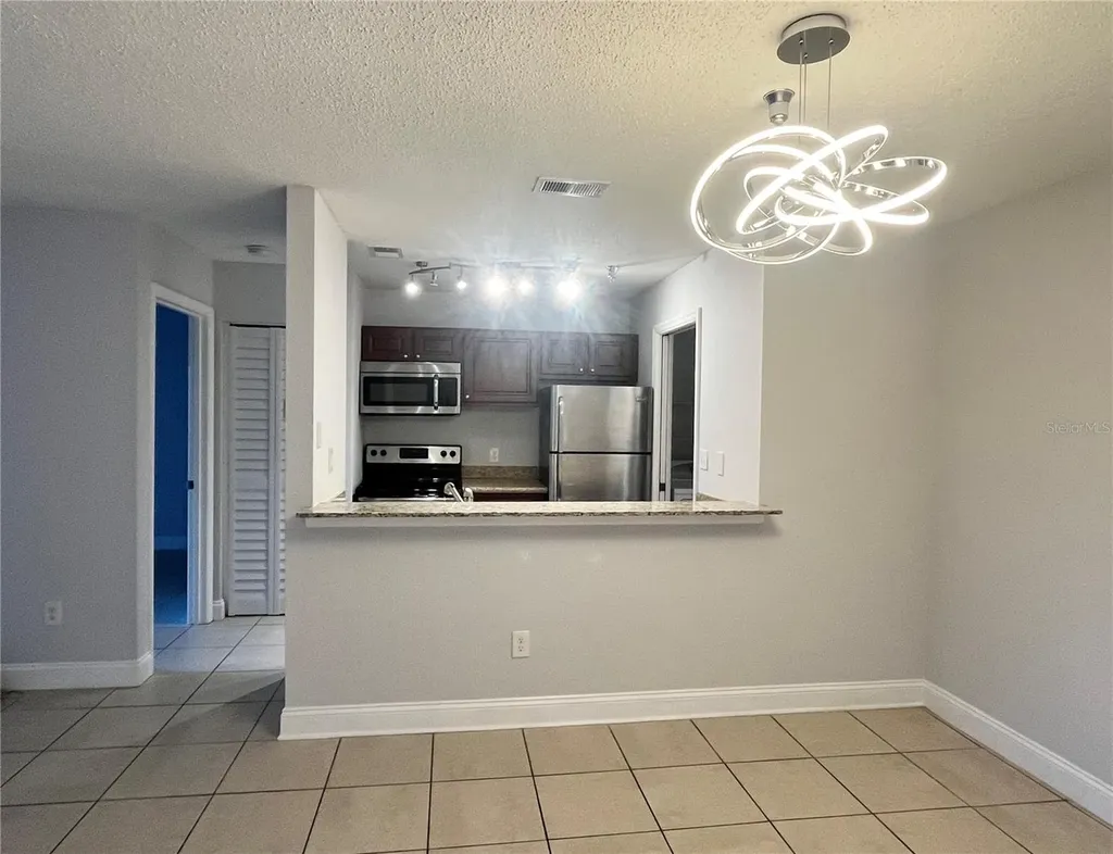10263 Gandy Boulevard N St Petersburg FL 33702