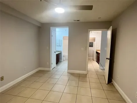 10263 Gandy Boulevard N St Petersburg FL 33702