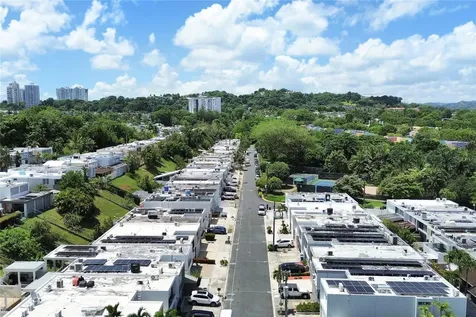 6 Prado Alto Guaynabo PR 00966
