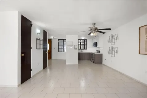 6 Prado Alto Guaynabo PR 00966