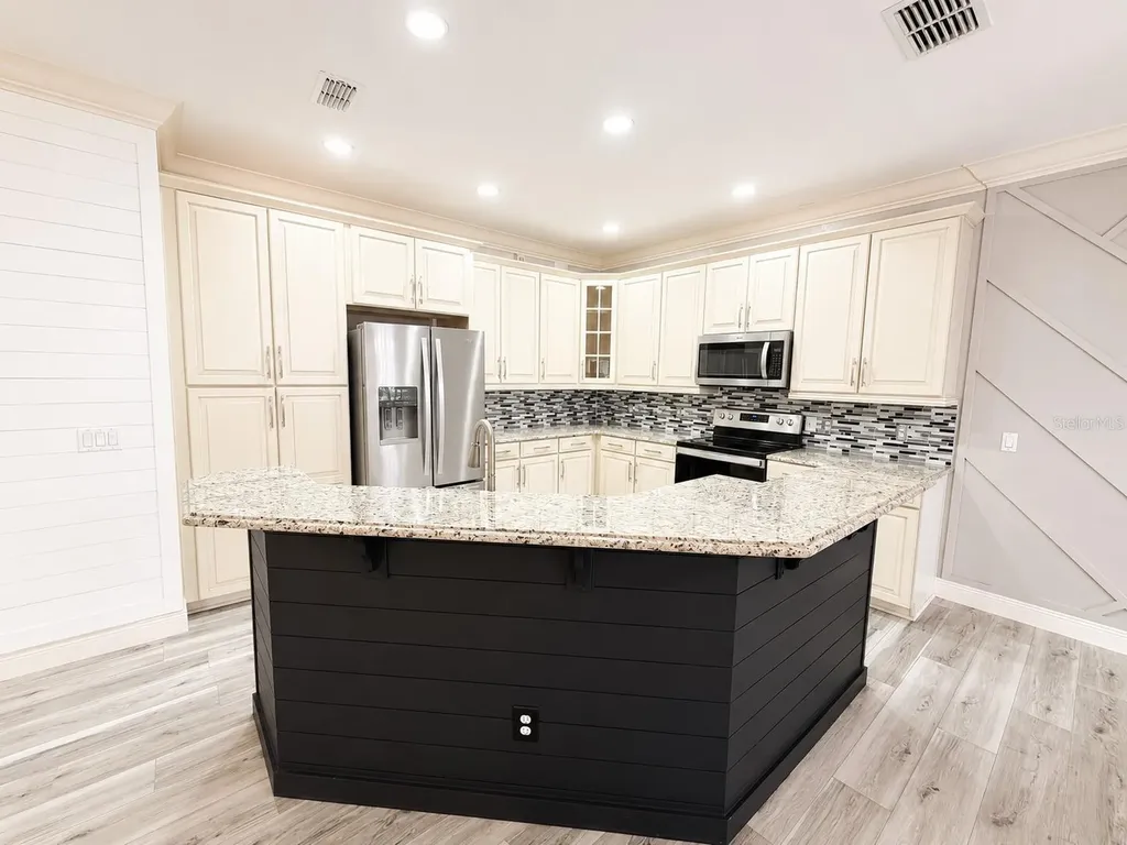 10403 Belfry Circle Orlando FL 32832
