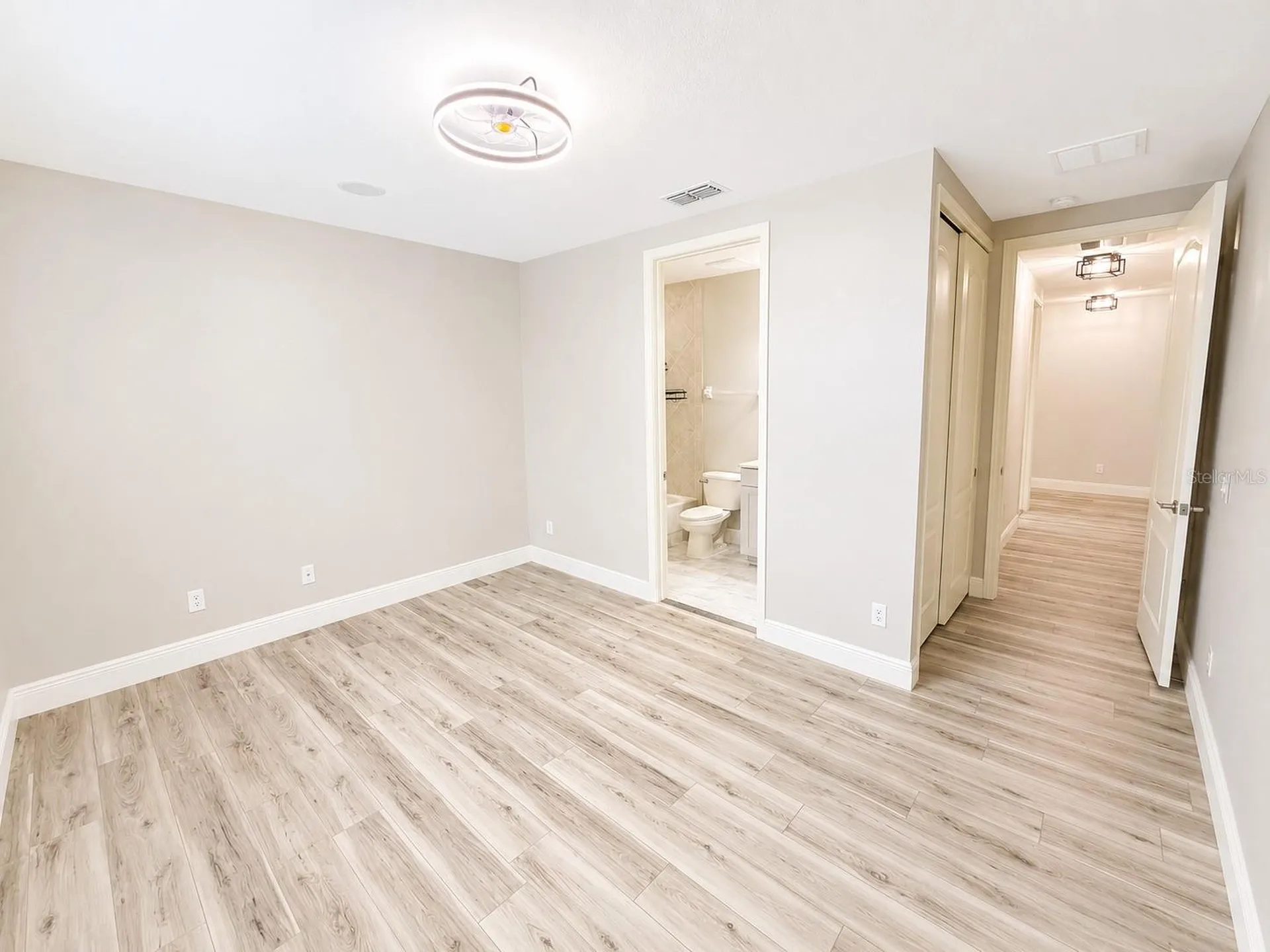 10403 Belfry Circle Orlando FL 32832