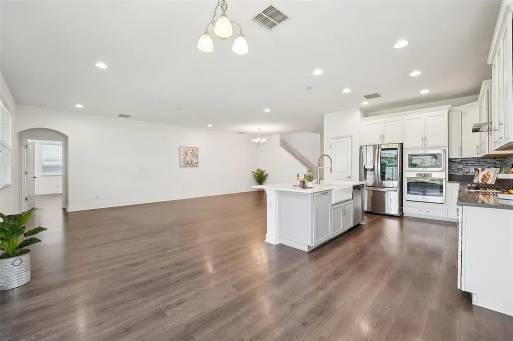 1741 Cherry Walk Road Lutz FL 33558
