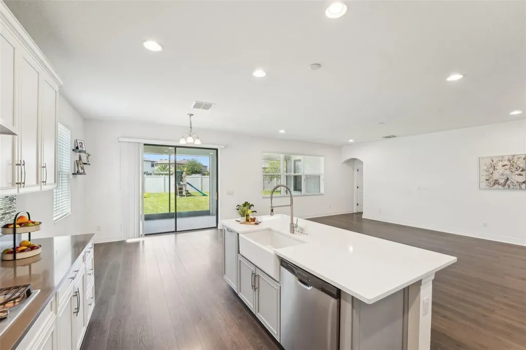1741 Cherry Walk Road Lutz FL 33558