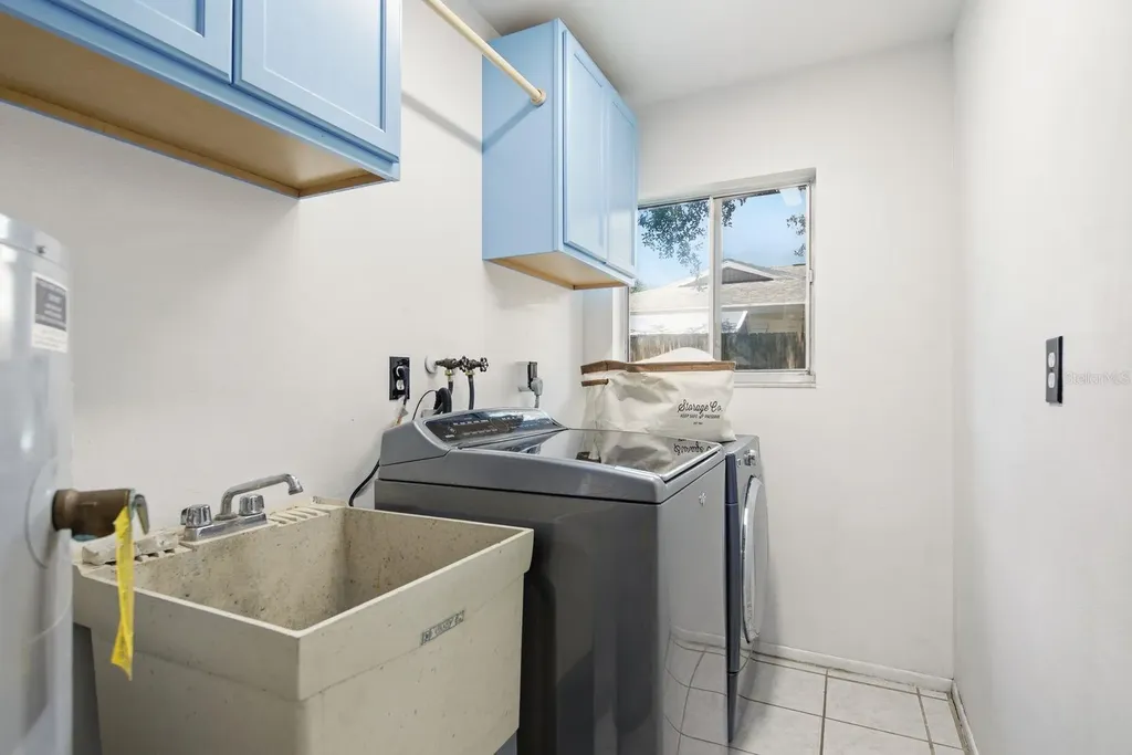 442 Evergreen Drive Oldsmar FL 34677
