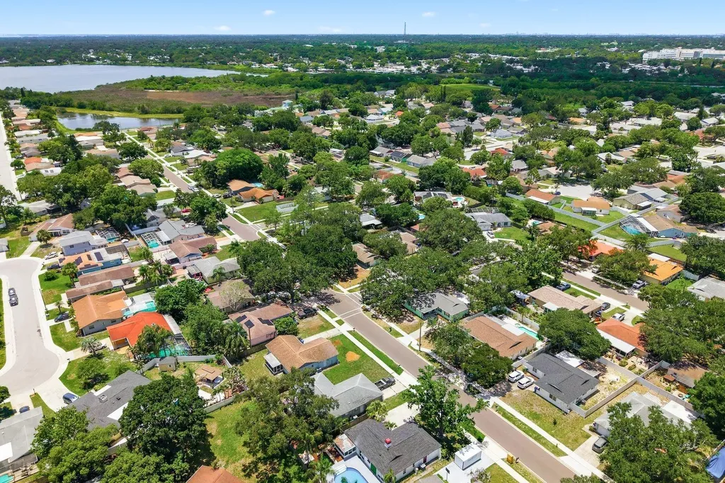 442 Evergreen Drive Oldsmar FL 34677