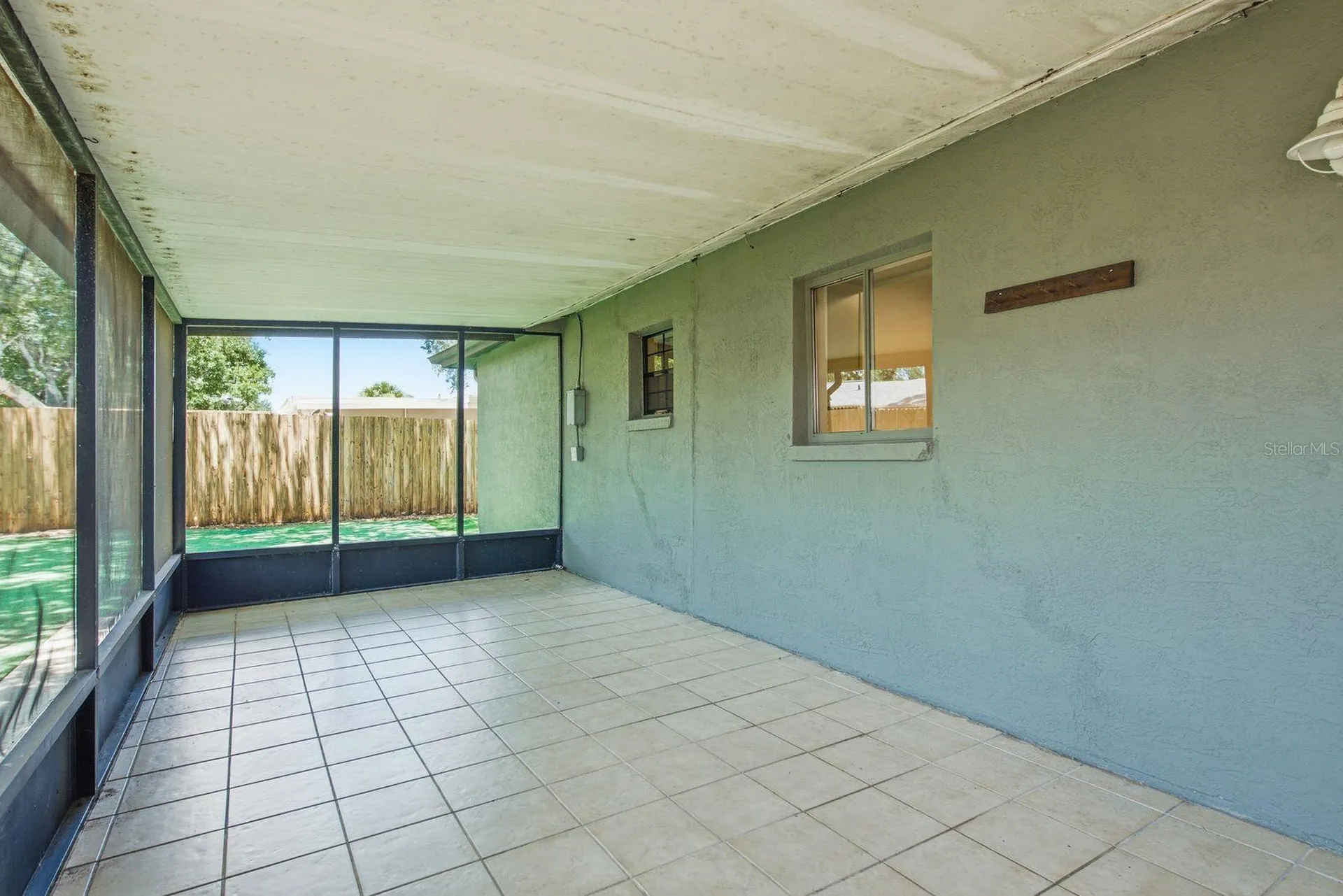 442 Evergreen Drive Oldsmar FL 34677