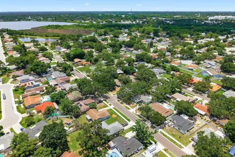 442 Evergreen Drive Oldsmar FL 34677