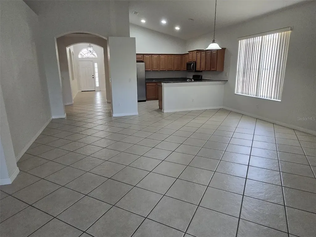 8423 Baywood Vista Drive Orlando FL 32810