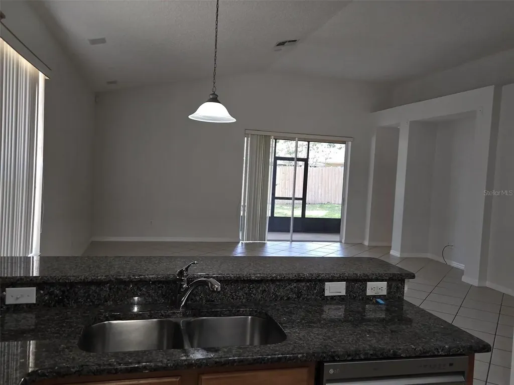 8423 Baywood Vista Drive Orlando FL 32810
