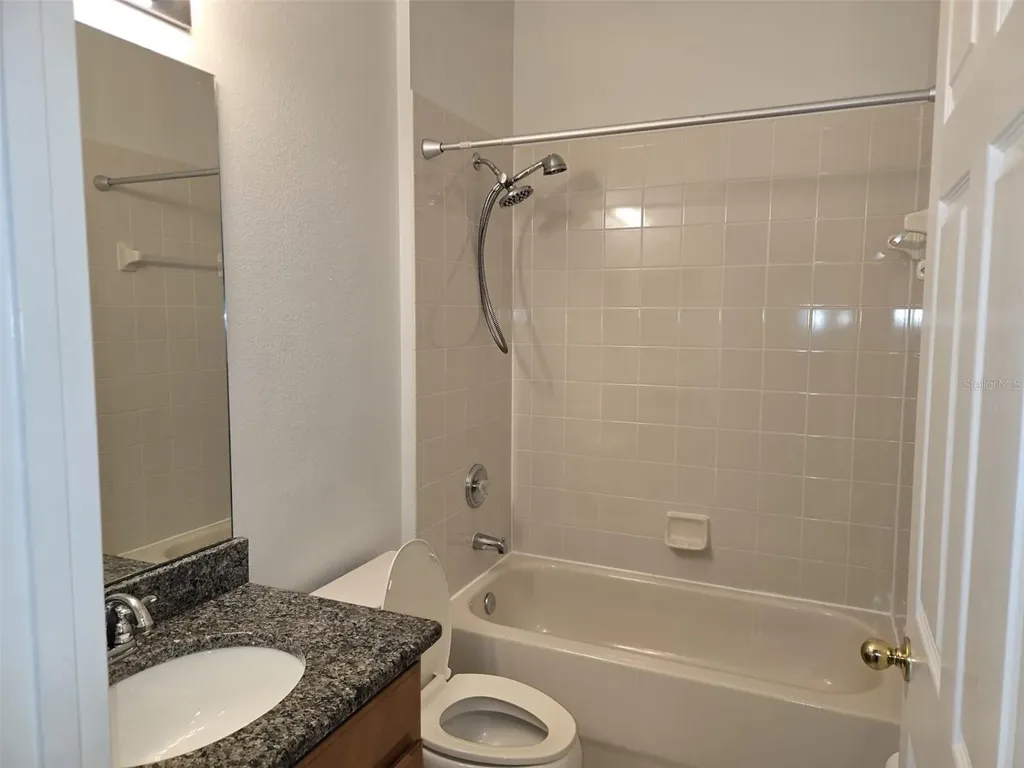 8423 Baywood Vista Drive Orlando FL 32810