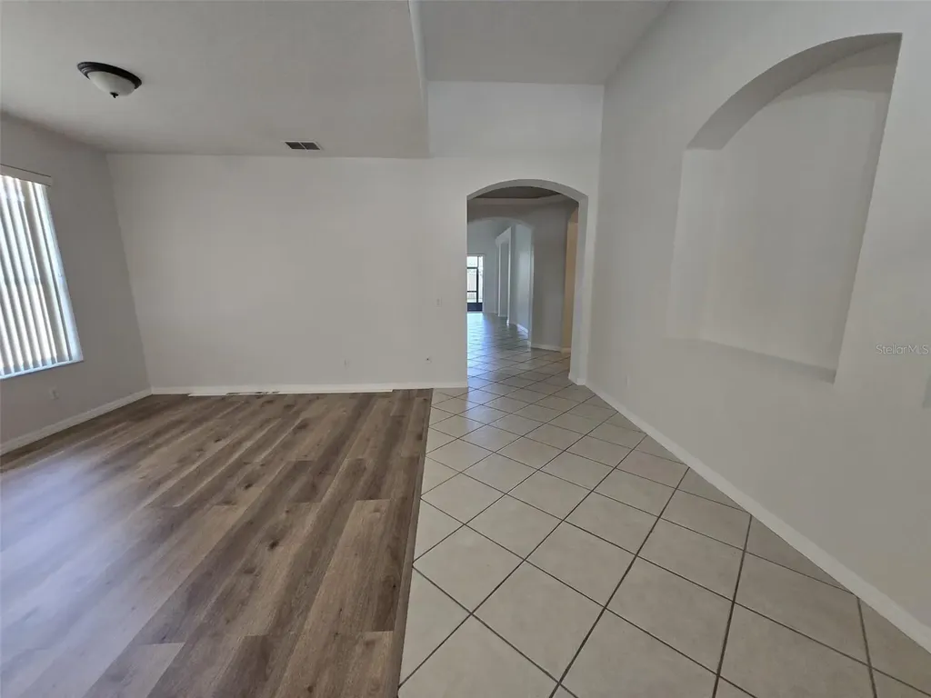 8423 Baywood Vista Drive Orlando FL 32810