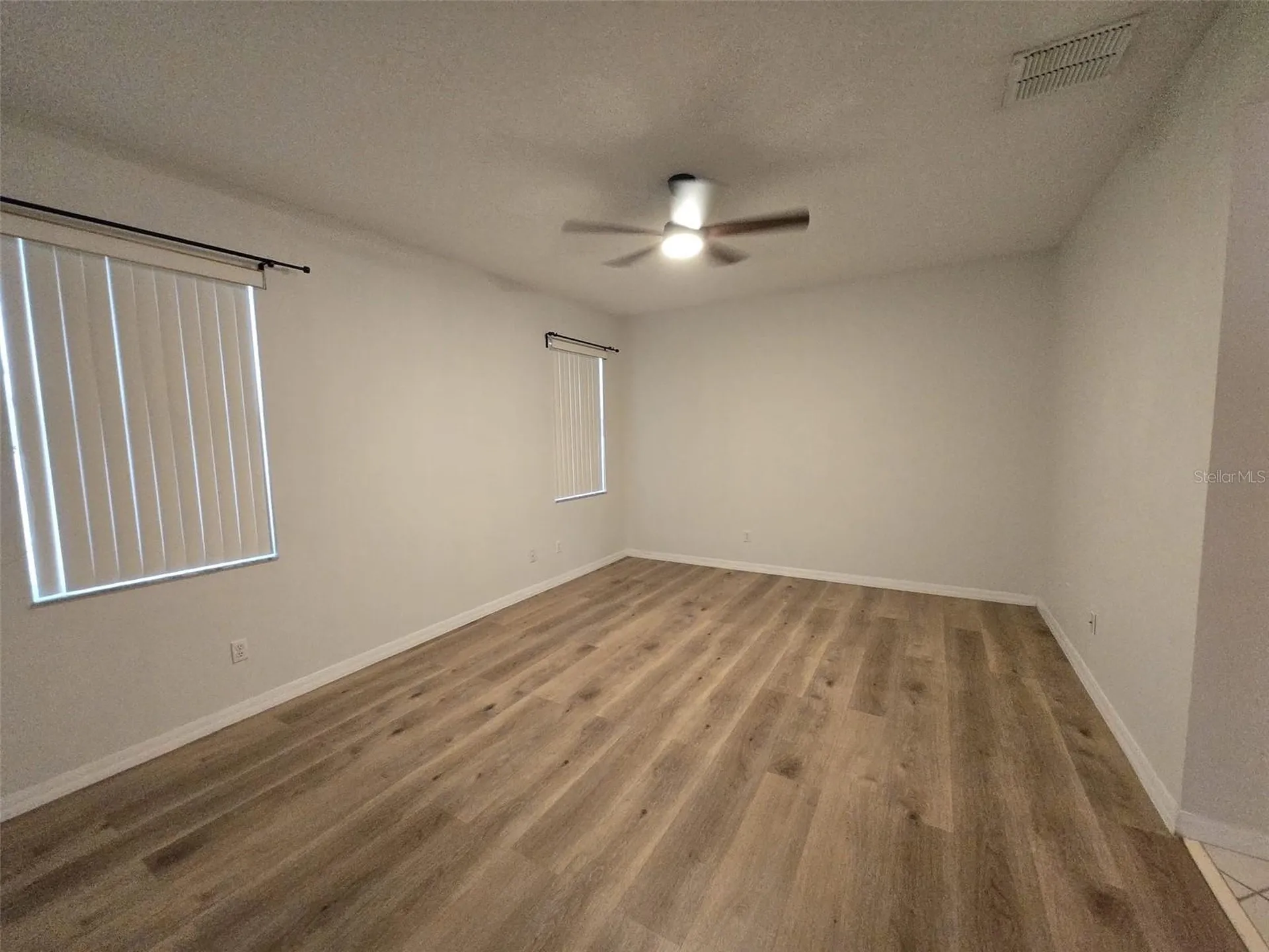 8423 Baywood Vista Drive Orlando FL 32810