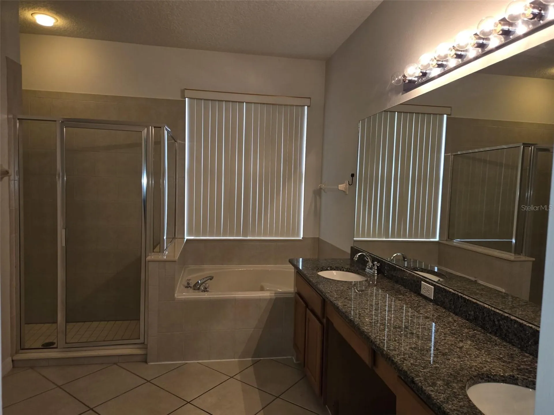 8423 Baywood Vista Drive Orlando FL 32810