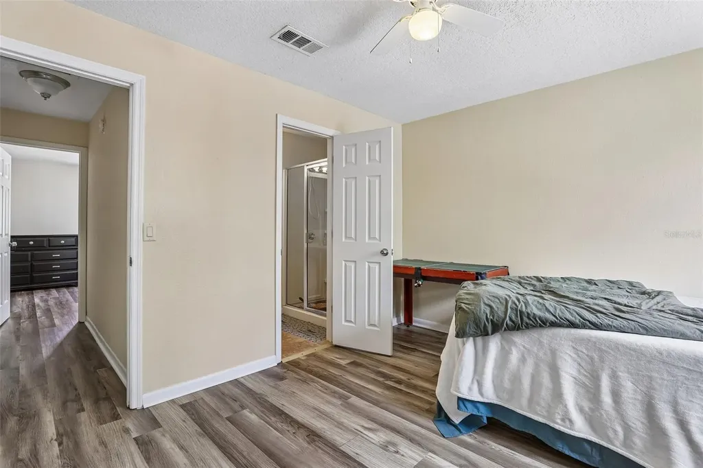 12057 Tift Circle Orlando FL 32826