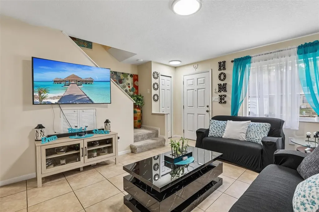 12057 Tift Circle Orlando FL 32826