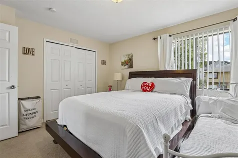 12057 Tift Circle Orlando FL 32826