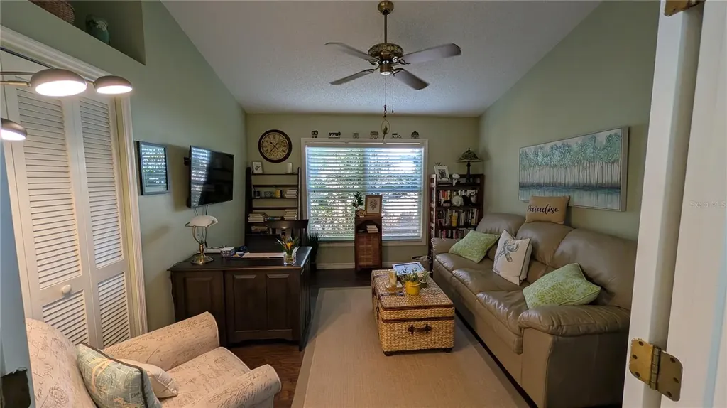 5406 83rd Terrace E Sarasota FL 34243