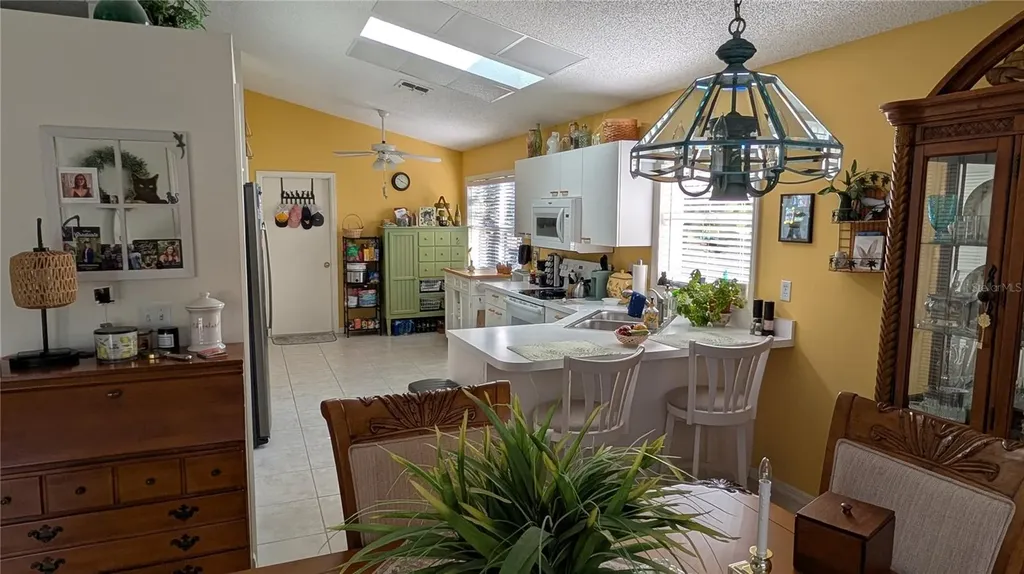 5406 83rd Terrace E Sarasota FL 34243