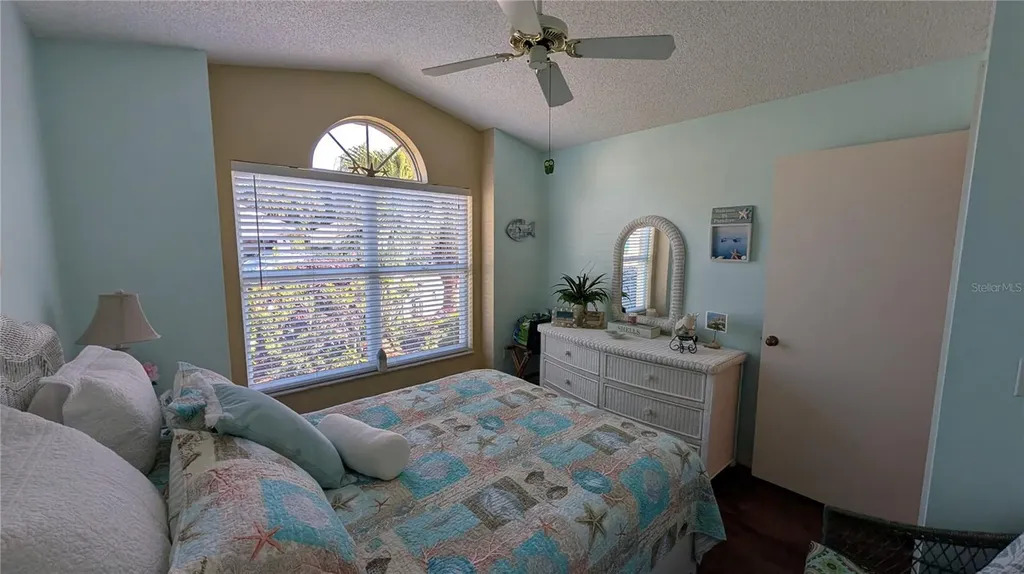 5406 83rd Terrace E Sarasota FL 34243