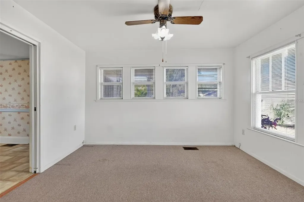 5806 N Cherokee Avenue Tampa FL 33604