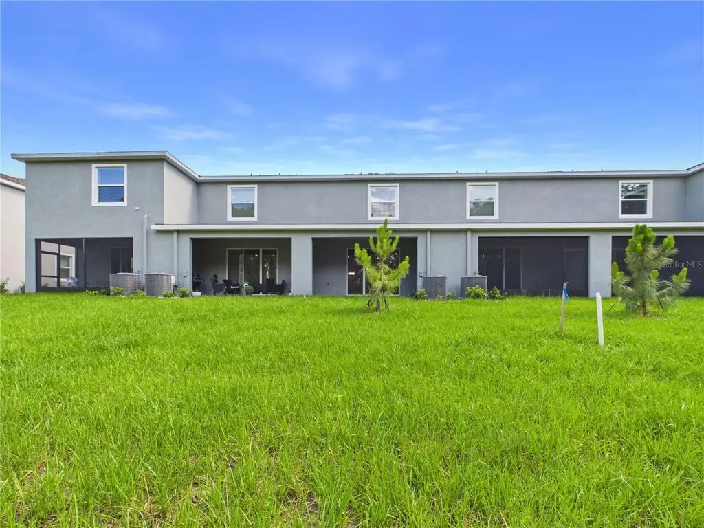 32519 Welling Blade Loop Wesley Chapel FL 33545