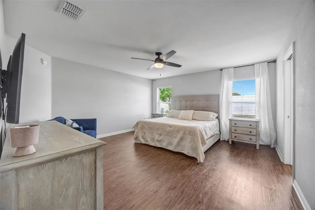 6969 Abbywood Lane Zephyrhills FL 33541