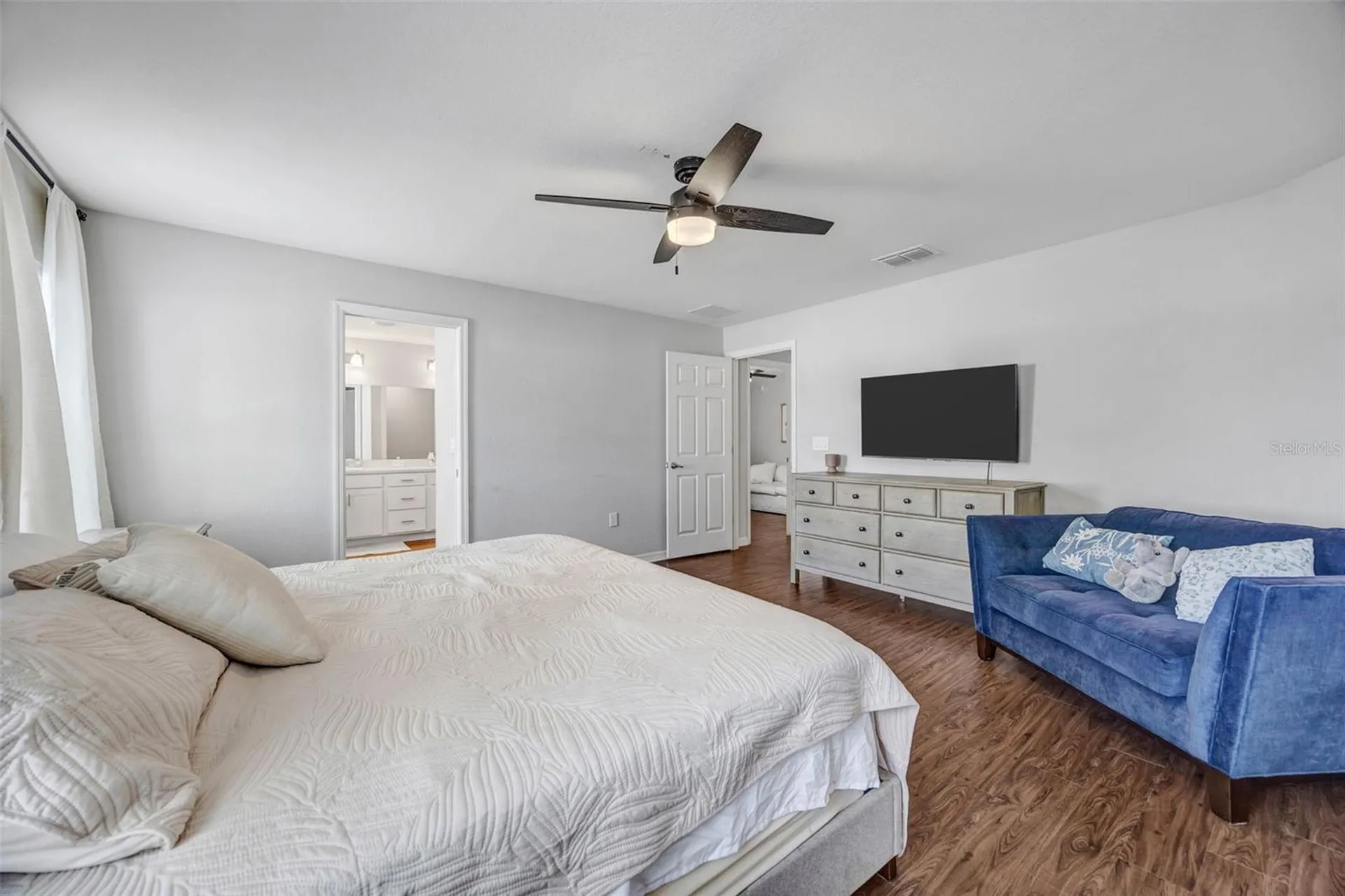 6969 Abbywood Lane Zephyrhills FL 33541