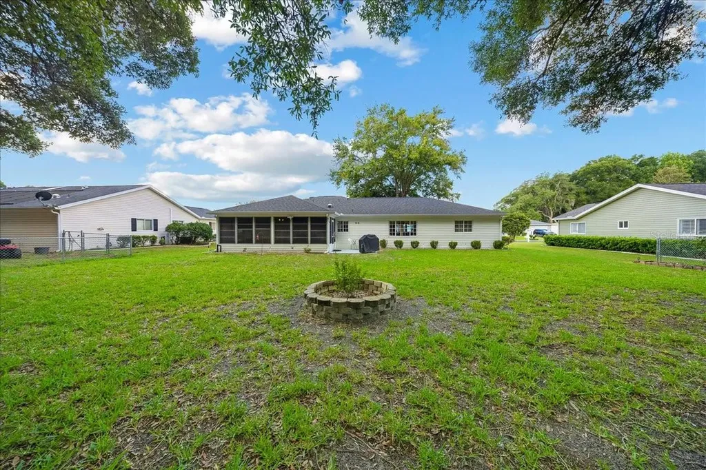 14748 SW 112th Circle Dunnellon FL 34432