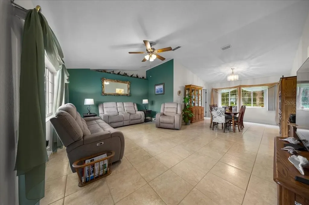 14748 SW 112th Circle Dunnellon FL 34432