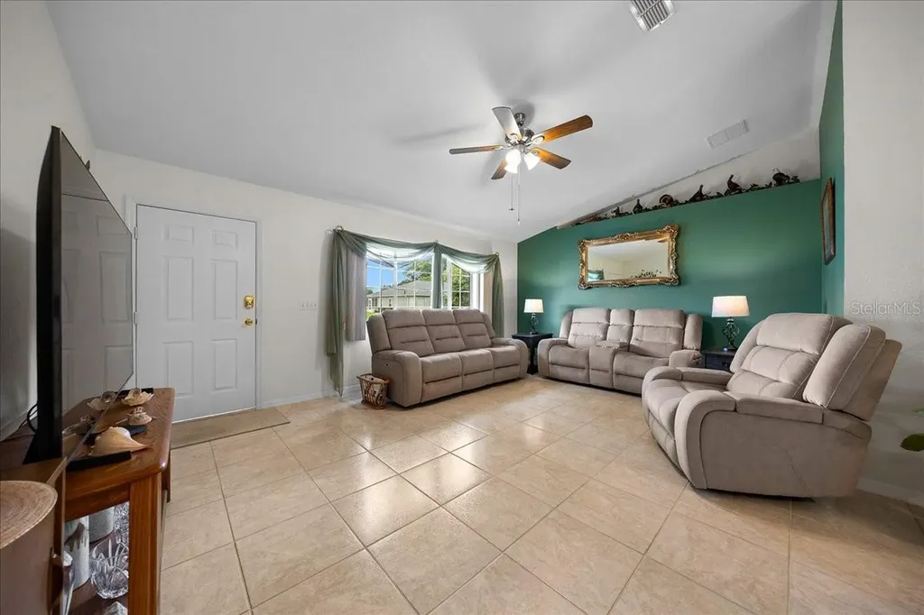 14748 SW 112th Circle Dunnellon FL 34432