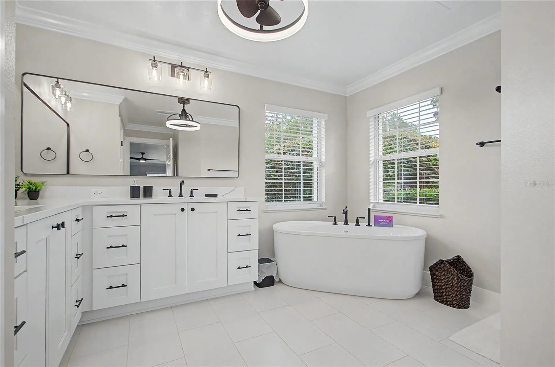 12913 County Road 104b Oxford FL 34484